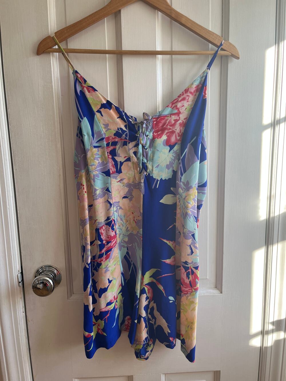 Yumi Kim Myla Silk Tank Top Floral Purple Blue Black Cami Adjustable Medium
